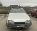 Серый Опель Омега, объемом двигателя 2 л и пробегом 150 тыс. км за 999 $, фото 2 на Automoto.ua