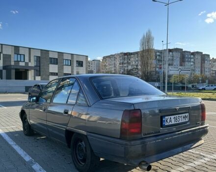 Серый Опель Омега, объемом двигателя 2 л и пробегом 425 тыс. км за 1700 $, фото 2 на Automoto.ua
