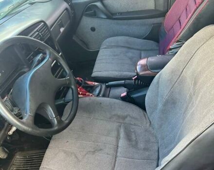 Серый Опель Омега, объемом двигателя 2 л и пробегом 200 тыс. км за 650 $, фото 3 на Automoto.ua