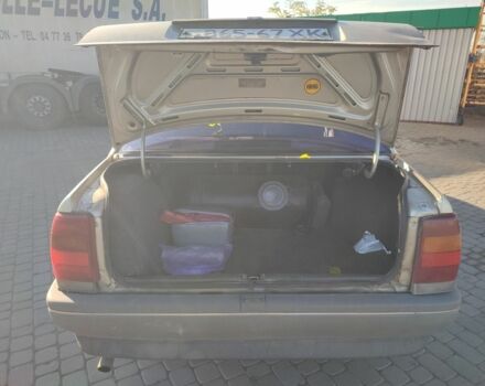 Серый Опель Омега, объемом двигателя 2 л и пробегом 490 тыс. км за 1311 $, фото 11 на Automoto.ua