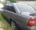 Сірий Опель Омега, об'ємом двигуна 1.8 л та пробігом 250 тис. км за 700 $, фото 1 на Automoto.ua