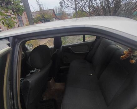 Серый Опель Омега, объемом двигателя 1.8 л и пробегом 184 тыс. км за 1192 $, фото 2 на Automoto.ua