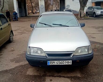 Сірий Опель Омега, об'ємом двигуна 2 л та пробігом 0 тис. км за 1400 $, фото 10 на Automoto.ua
