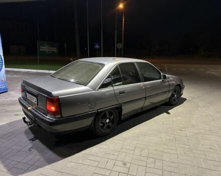 Серый Опель Омега, объемом двигателя 2 л и пробегом 200 тыс. км за 950 $, фото 3 на Automoto.ua