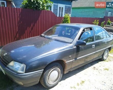 Серый Опель Омега, объемом двигателя 2 л и пробегом 300 тыс. км за 1000 $, фото 2 на Automoto.ua