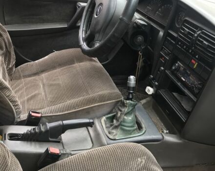 Серый Опель Омега, объемом двигателя 2 л и пробегом 250 тыс. км за 600 $, фото 2 на Automoto.ua