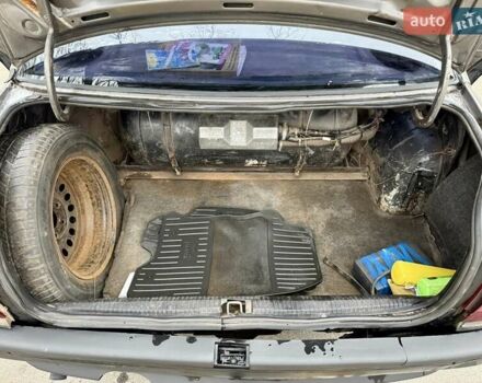 Серый Опель Омега, объемом двигателя 2 л и пробегом 120 тыс. км за 1000 $, фото 4 на Automoto.ua