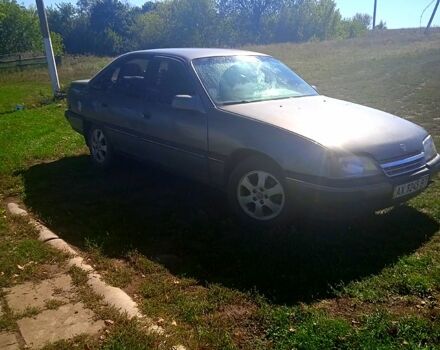 Сірий Опель Омега, об'ємом двигуна 2 л та пробігом 0 тис. км за 830 $, фото 6 на Automoto.ua