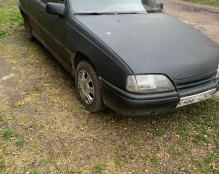 Сірий Опель Омега, об'ємом двигуна 2 л та пробігом 200 тис. км за 475 $, фото 3 на Automoto.ua