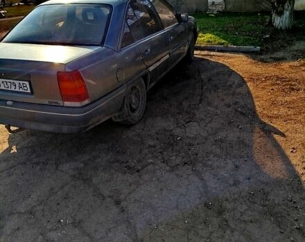 Сірий Опель Омега, об'ємом двигуна 2 л та пробігом 326 тис. км за 850 $, фото 3 на Automoto.ua