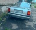 Сірий Опель Омега, об'ємом двигуна 2 л та пробігом 300 тис. км за 893 $, фото 1 на Automoto.ua