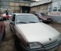 Сірий Опель Омега, об'ємом двигуна 2 л та пробігом 200 тис. км за 600 $, фото 1 на Automoto.ua