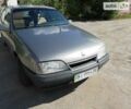 Серый Опель Омега, объемом двигателя 2 л и пробегом 300 тыс. км за 1100 $, фото 1 на Automoto.ua