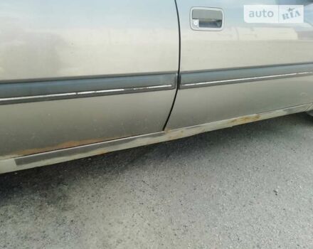 Серый Опель Омега, объемом двигателя 2 л и пробегом 300 тыс. км за 1100 $, фото 11 на Automoto.ua