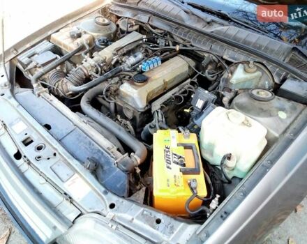 Сірий Опель Омега, об'ємом двигуна 2.4 л та пробігом 258 тис. км за 1900 $, фото 3 на Automoto.ua