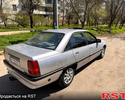 Серый Опель Омега, объемом двигателя 2 л и пробегом 200 тыс. км за 1250 $, фото 3 на Automoto.ua