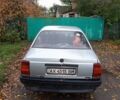 Опель Омега 1990 в Александрие на Automoto.ua Серый Опель Омега, объемом двигателя 0 л и пробегом 380 тыс. км за 360 $, фото 1 на Automoto.ua