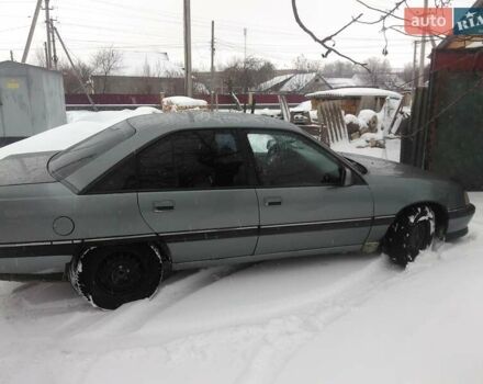 Серый Опель Омега, объемом двигателя 2.3 л и пробегом 320 тыс. км за 2000 $, фото 3 на Automoto.ua