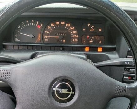 Серый Опель Омега, объемом двигателя 2 л и пробегом 2 тыс. км за 1800 $, фото 6 на Automoto.ua