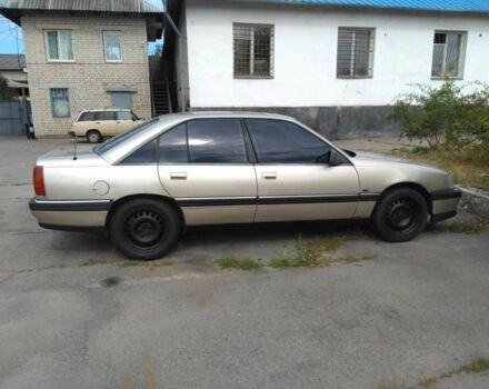 Сірий Опель Омега, об'ємом двигуна 2 л та пробігом 3 тис. км за 1211 $, фото 2 на Automoto.ua