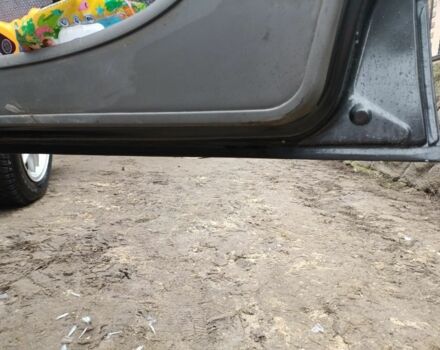 Сірий Опель Омега, об'ємом двигуна 2 л та пробігом 100 тис. км за 1300 $, фото 4 на Automoto.ua