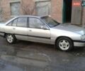 Серый Опель Омега, объемом двигателя 0 л и пробегом 270 тыс. км за 2000 $, фото 2 на Automoto.ua