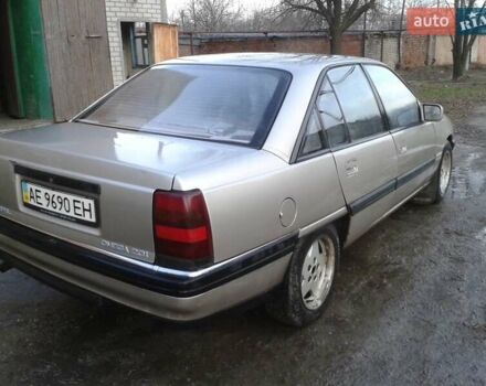 Серый Опель Омега, объемом двигателя 0 л и пробегом 270 тыс. км за 2000 $, фото 3 на Automoto.ua