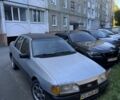 Серый Опель Омега, объемом двигателя 1.6 л и пробегом 256 тыс. км за 650 $, фото 1 на Automoto.ua