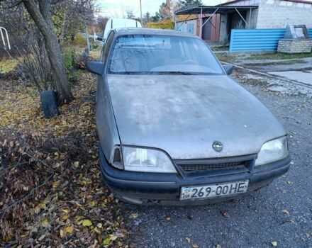Серый Опель Омега, объемом двигателя 0 л и пробегом 200 тыс. км за 550 $, фото 2 на Automoto.ua