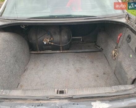 Сірий Опель Омега, об'ємом двигуна 2.5 л та пробігом 246 тис. км за 2200 $, фото 4 на Automoto.ua