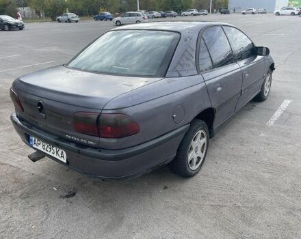 Опель Омега 1994 у Запоріжжя на Automoto.ua Сірий Опель Омега, об'ємом двигуна 2 л та пробігом 3 тис. км за 1750 $, фото 3 на Automoto.ua