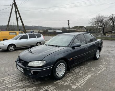 Серый Опель Омега, объемом двигателя 2 л и пробегом 350 тыс. км за 1499 $, фото 4 на Automoto.ua