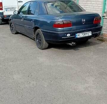 Сірий Опель Омега, об'ємом двигуна 2 л та пробігом 390 тис. км за 1200 $, фото 5 на Automoto.ua