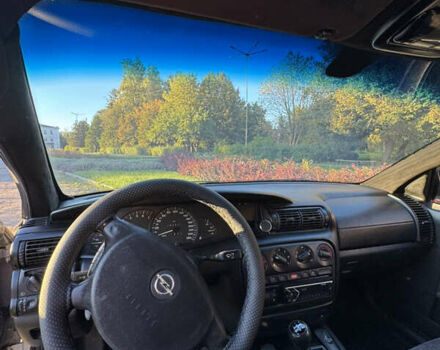 Серый Опель Омега, объемом двигателя 2.5 л и пробегом 462 тыс. км за 2800 $, фото 10 на Automoto.ua