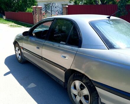 Серый Опель Омега, объемом двигателя 2 л и пробегом 150 тыс. км за 2700 $, фото 12 на Automoto.ua