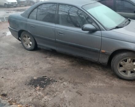 Серый Опель Омега, объемом двигателя 2.5 л и пробегом 345 тыс. км за 1300 $, фото 1 на Automoto.ua