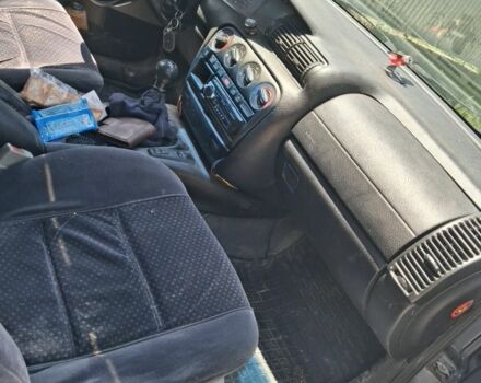 Сірий Опель Омега, об'ємом двигуна 2 л та пробігом 368 тис. км за 1350 $, фото 5 на Automoto.ua