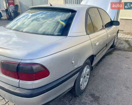 Серый Опель Омега, объемом двигателя 2 л и пробегом 400 тыс. км за 1800 $, фото 5 на Automoto.ua