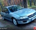 Сірий Опель Омега, об'ємом двигуна 2 л та пробігом 98 тис. км за 1300 $, фото 5 на Automoto.ua