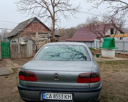 Сірий Опель Омега, об'ємом двигуна 2.5 л та пробігом 350 тис. км за 1500 $, фото 2 на Automoto.ua