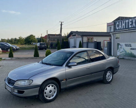 Серый Опель Омега, объемом двигателя 2 л и пробегом 195 тыс. км за 1650 $, фото 1 на Automoto.ua