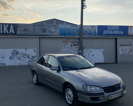 Серый Опель Омега, объемом двигателя 2 л и пробегом 195 тыс. км за 1650 $, фото 6 на Automoto.ua