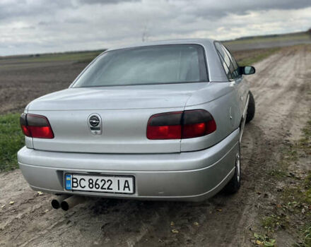 Серый Опель Омега, объемом двигателя 2.5 л и пробегом 300 тыс. км за 1600 $, фото 3 на Automoto.ua