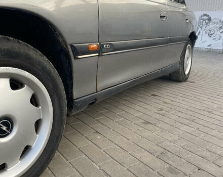 Серый Опель Омега, объемом двигателя 2 л и пробегом 195 тыс. км за 1650 $, фото 11 на Automoto.ua