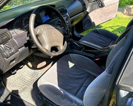 Опель Омега 1995 в Очакове на Automoto.ua Серый Опель Омега, объемом двигателя 2 л и пробегом 295 тыс. км за 2800 $, фото 5 на Automoto.ua