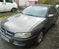 Опель Омега 1995 в Киеве на Automoto.ua Серый Опель Омега, объемом двигателя 2 л и пробегом 162 тыс. км за 2100 $, фото 1 на Automoto.ua