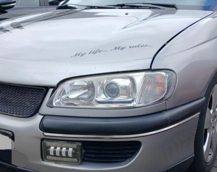 Серый Опель Омега, объемом двигателя 2 л и пробегом 390 тыс. км за 2324 $, фото 1 на Automoto.ua