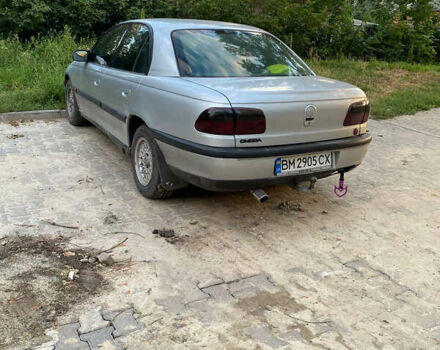 Сірий Опель Омега, об'ємом двигуна 2 л та пробігом 300 тис. км за 3500 $, фото 1 на Automoto.ua