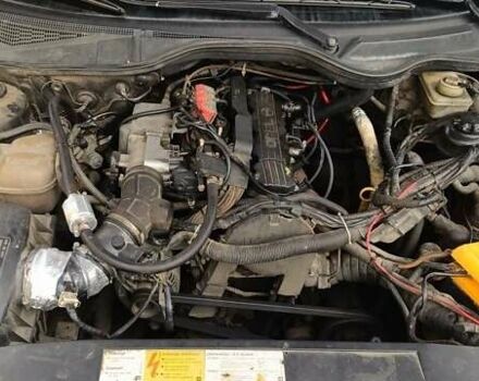 Серый Опель Омега, объемом двигателя 2 л и пробегом 490 тыс. км за 2086 $, фото 4 на Automoto.ua