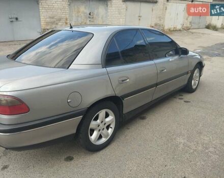 Сірий Опель Омега, об'ємом двигуна 2 л та пробігом 257 тис. км за 4100 $, фото 13 на Automoto.ua